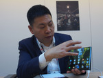 ファーウェイCEOが語る 5Gの価値を体感できる折りたたみ型スマホ「Mate X」