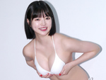 「酔っ払いの彼女が誘ってくる」　前代未聞、小森ほたるの1st DVDがすごい！
